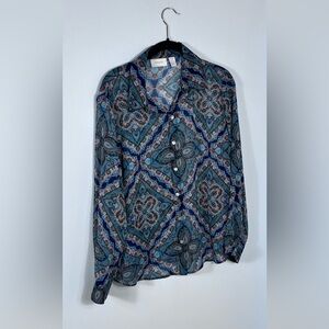 Chico's Gauzy Paisley Shades of Blue Button Down Shirt. Very light weight EXC